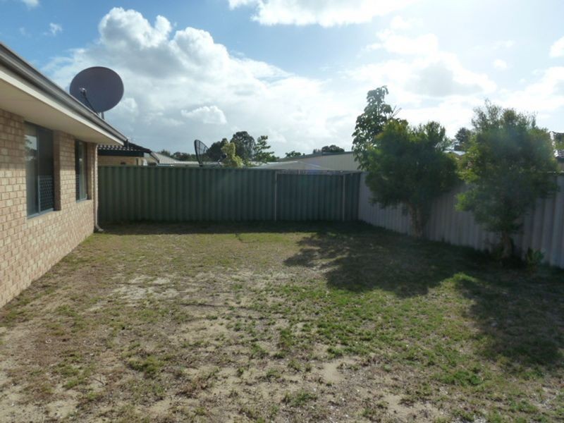 10 Adana Elbow, Kenwick WA 6107