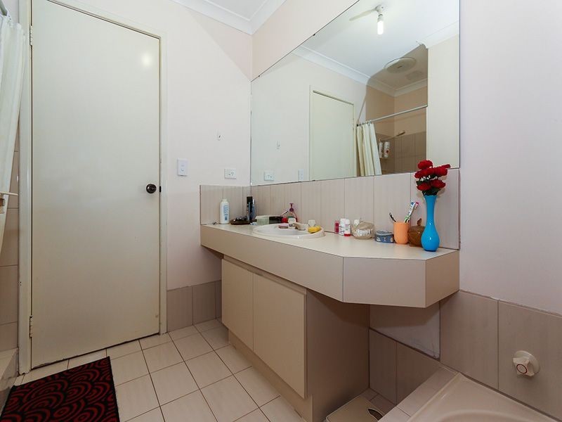 5 Reed Close, Thornlie WA 6108