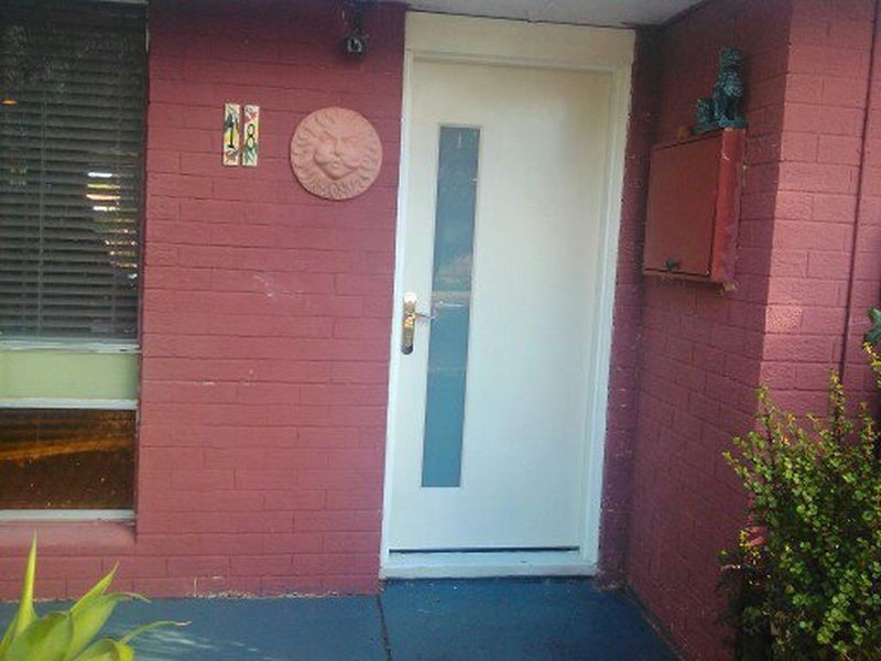 18 Oriole Way, Thornlie WA 6108