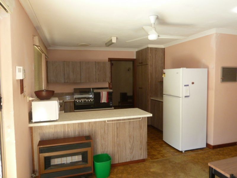 111 Blanche Street, Gosnells WA 6110