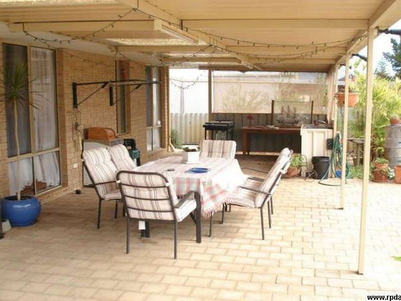 120A Station Street, East Cannington WA 6107