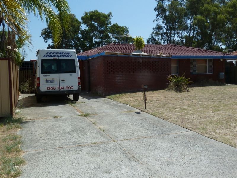 17 Clovertree Street, Maddington WA 6109