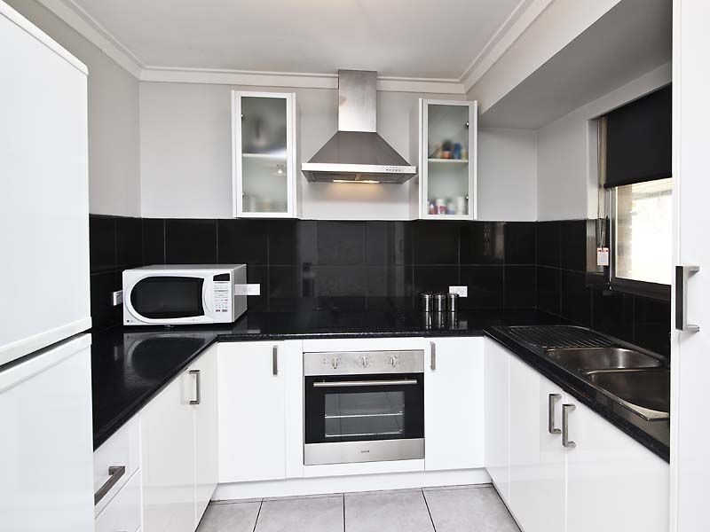 46 Greenway Avenue, Thornlie WA 6108