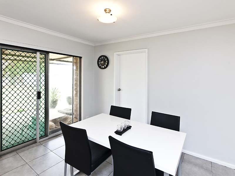 46 Greenway Avenue, Thornlie WA 6108