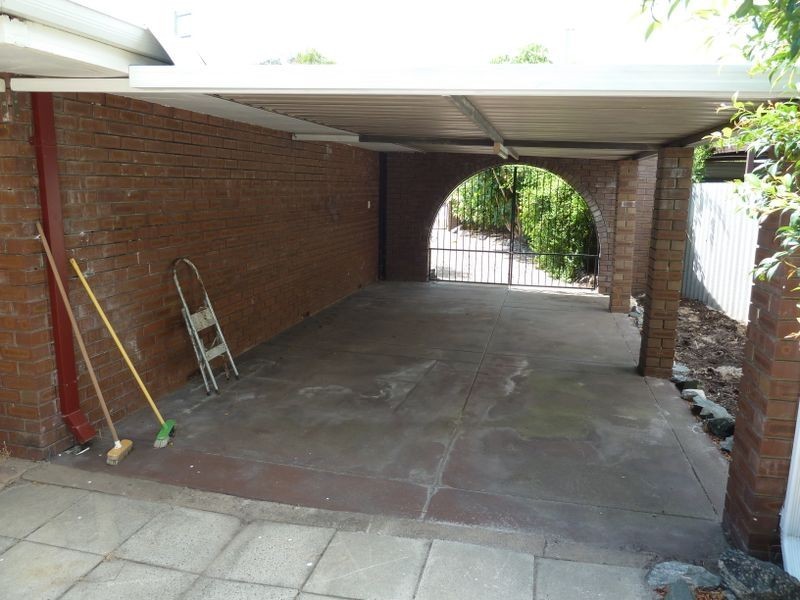 18 Wilfred Court, Thornlie WA 6108