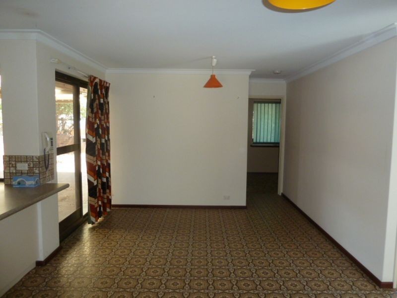 69 Shillington Way, Thornlie WA 6108