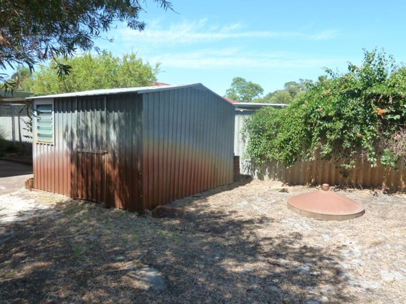 69 Shillington Way, Thornlie WA 6108