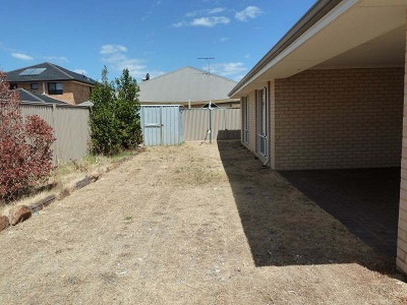 3 Lucida Road, Southern River WA 6110