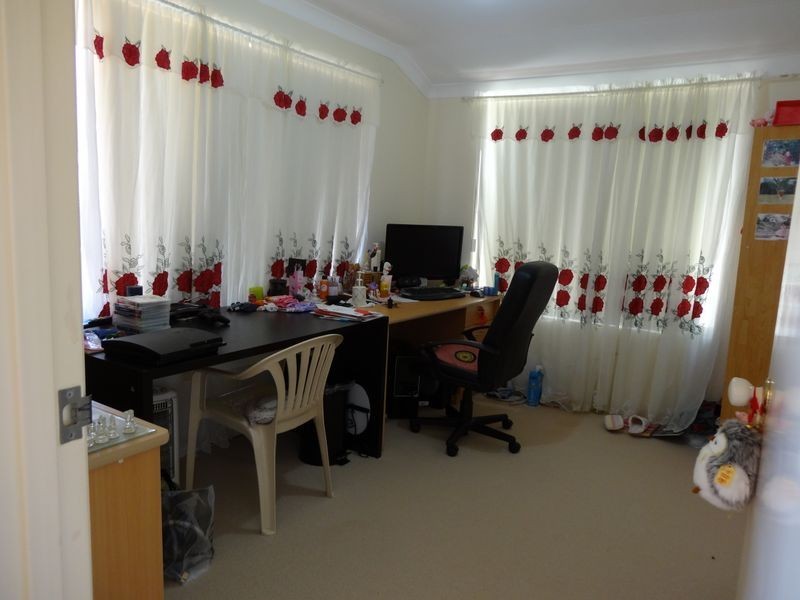 11 Grafton Court, Canning Vale WA 6155