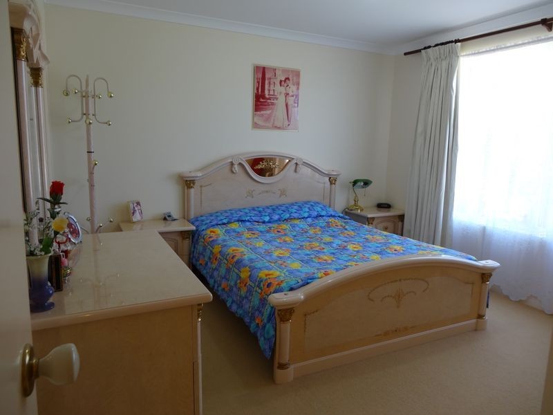 11 Grafton Court, Canning Vale WA 6155