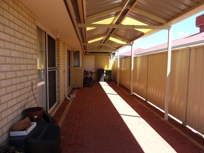 11 Grafton Court, Canning Vale WA 6155