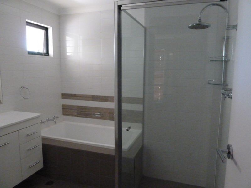 10 Fairset Street, Thornlie WA 6108