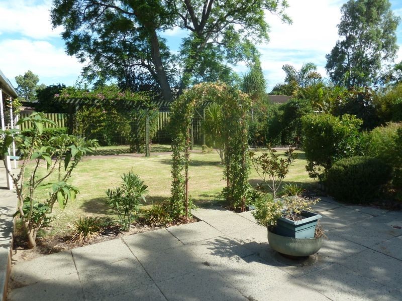 7 Fairset Street, Thornlie WA 6108