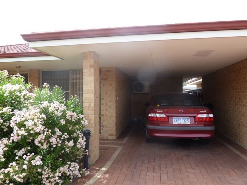 10/99 George Way, Cannington WA 6107