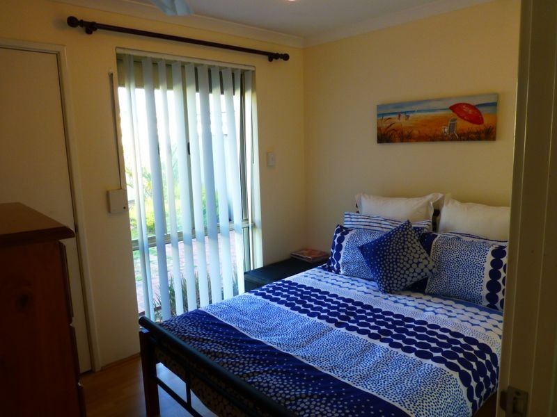 12 Leatherwood Way, Huntingdale WA 6110