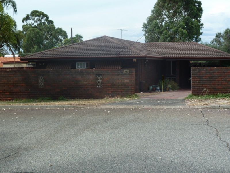 10 Camberley Street, Thornlie WA 6108