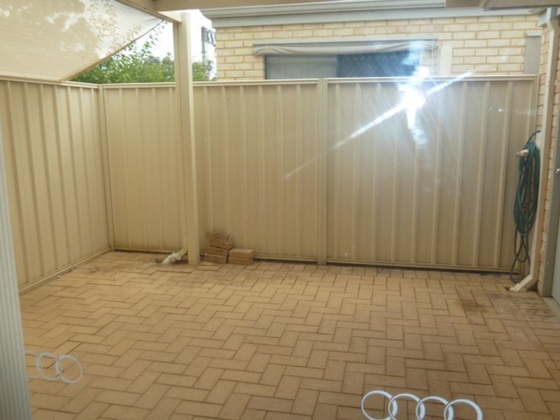 2/88 Wheatley Street, Gosnells WA 6110