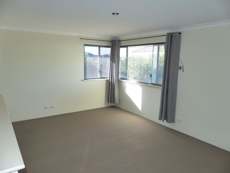 104 Goodwood Way, Canning Vale WA 6155