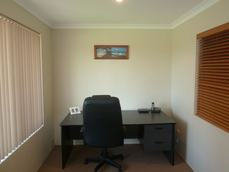 2 Nutbush Court, Thornlie WA 6108