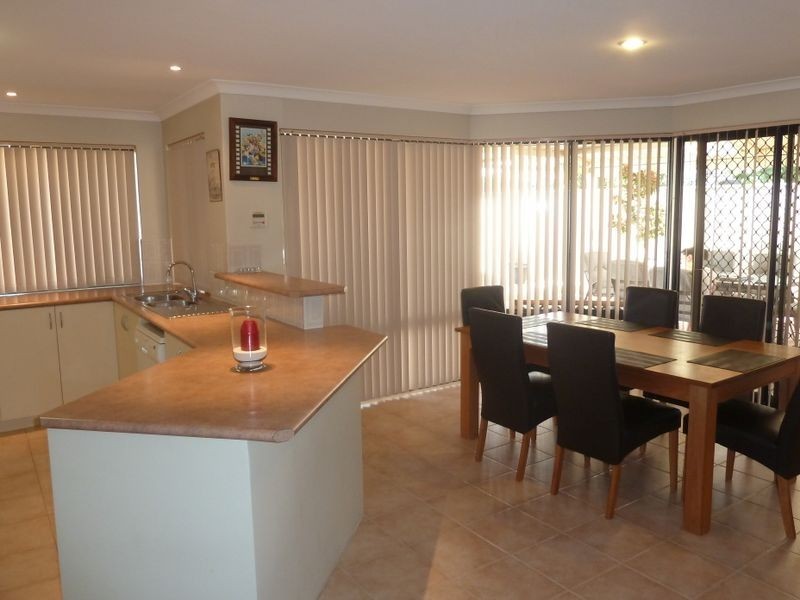 2 Nutbush Court, Thornlie WA 6108