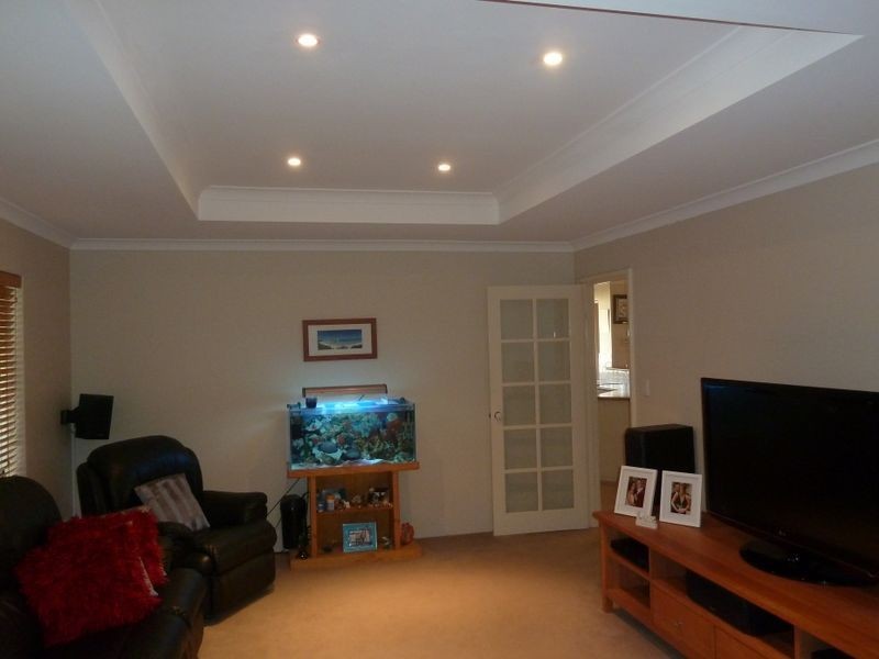 2 Nutbush Court, Thornlie WA 6108