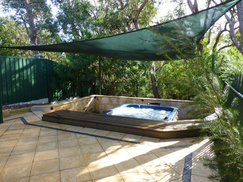 9 Princess Street, Huntingdale WA 6110