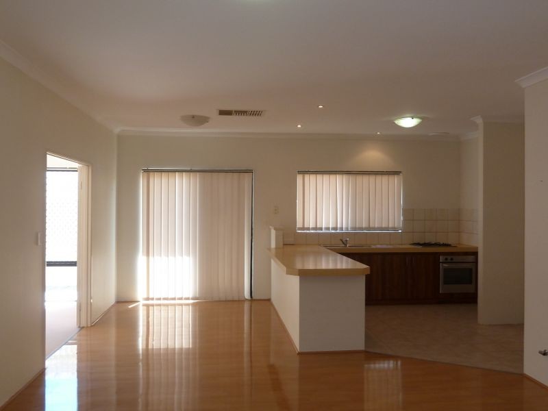 25 Barkley Loop, Canning Vale WA 6155