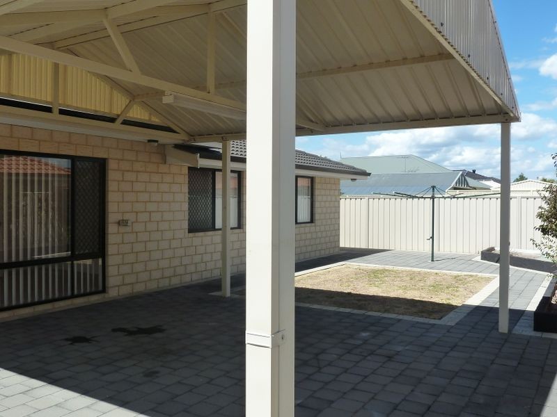 25 Barkley Loop, Canning Vale WA 6155