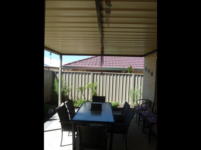 17A Panozza Circle, Maddington WA 6109