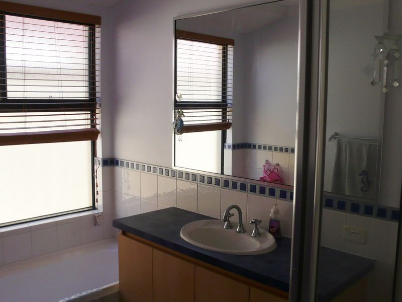 10 Bering Promenade, Canning Vale WA 6155