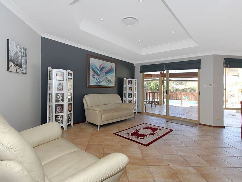 23 Livingstone Drive, Canning Vale WA 6155