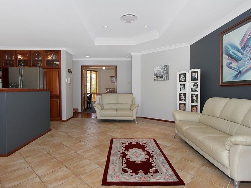 23 Livingstone Drive, Canning Vale WA 6155