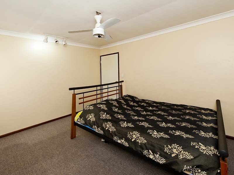 72A Spring Road, Thornlie WA 6108