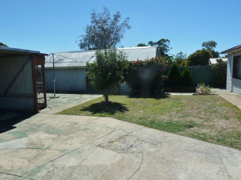 36 Burslem Drive, Thornlie WA 6108