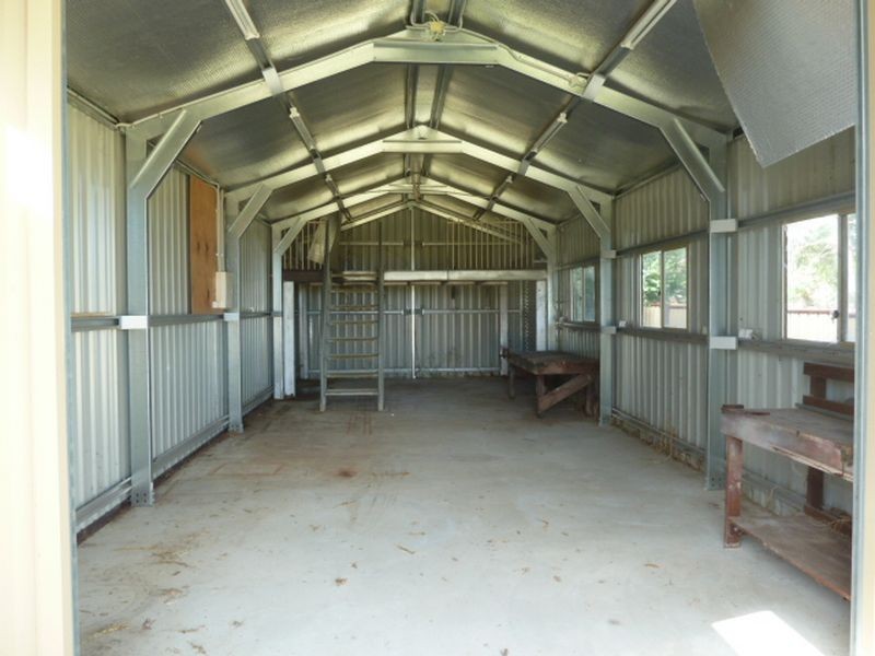 14 Winterbourne Glade, Maddington WA 6109