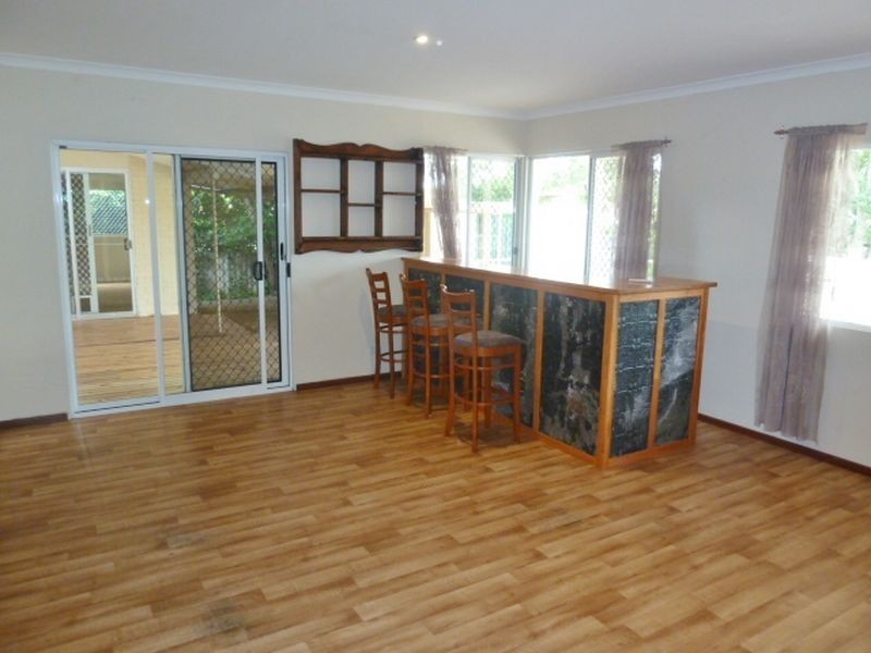 3 Lorenzo Street, Thornlie WA 6108