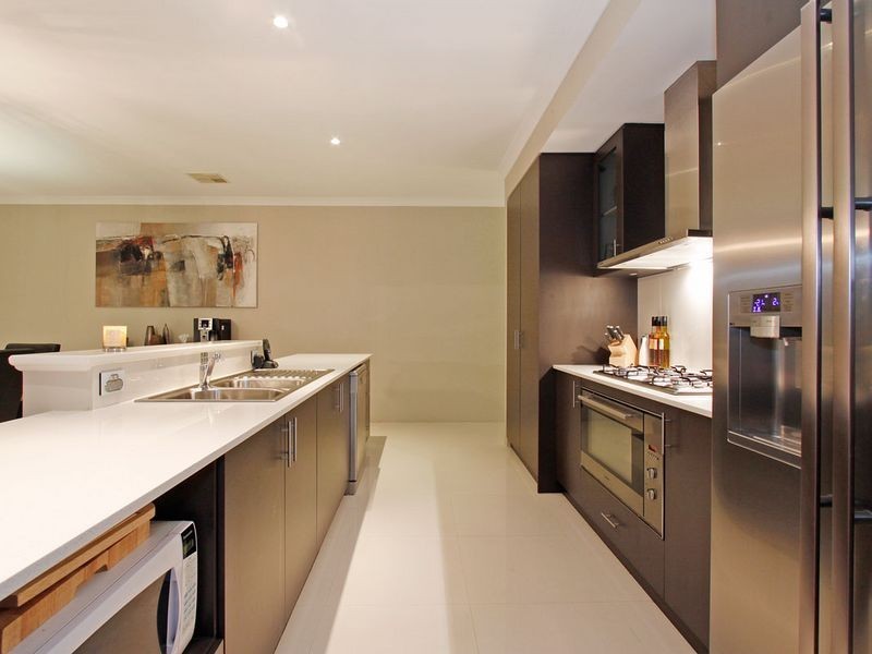 29 Yellowwood Avenue, Piara Waters WA 6112