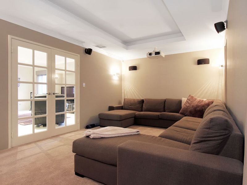 29 Yellowwood Avenue, Piara Waters WA 6112