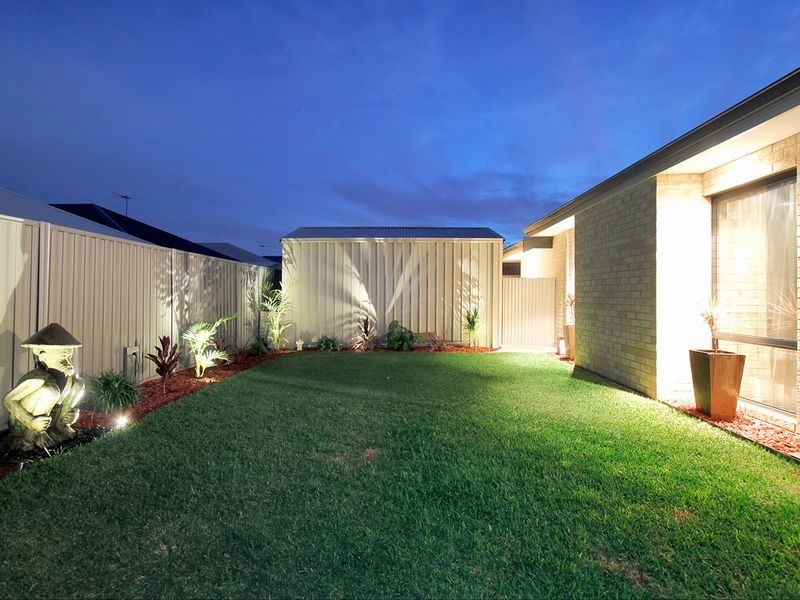 29 Yellowwood Avenue, Piara Waters WA 6112