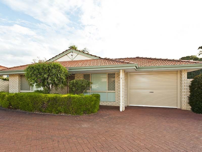 1/15 Summer Place, Thornlie WA 6108