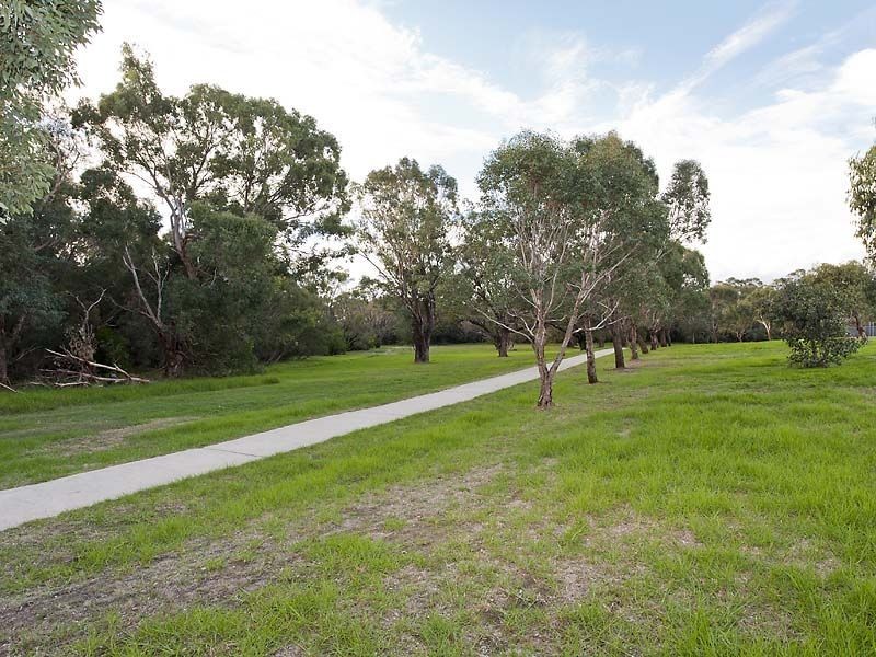 1/15 Summer Place, Thornlie WA 6108