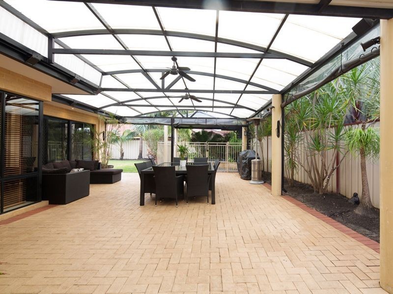 4 Prior Close, Canning Vale WA 6155