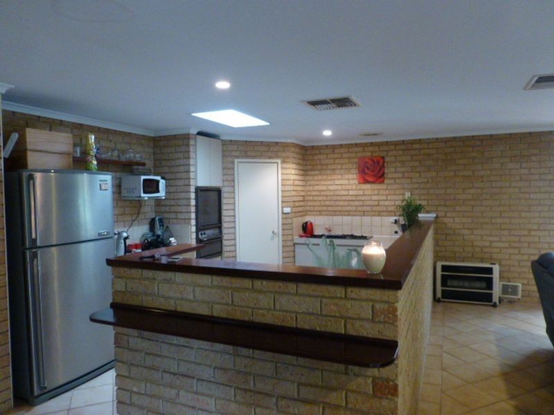 142 Station Street, Martin WA 6110