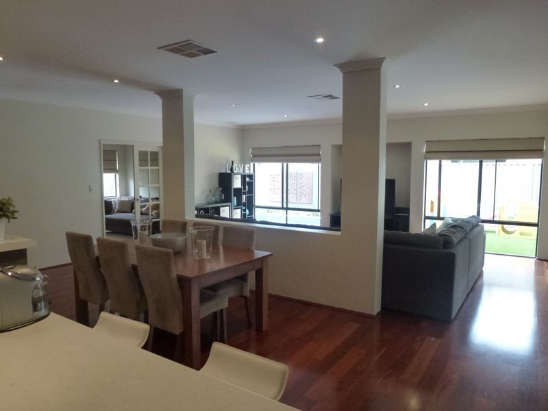 9 Sheldon Street, Piara Waters WA 6112