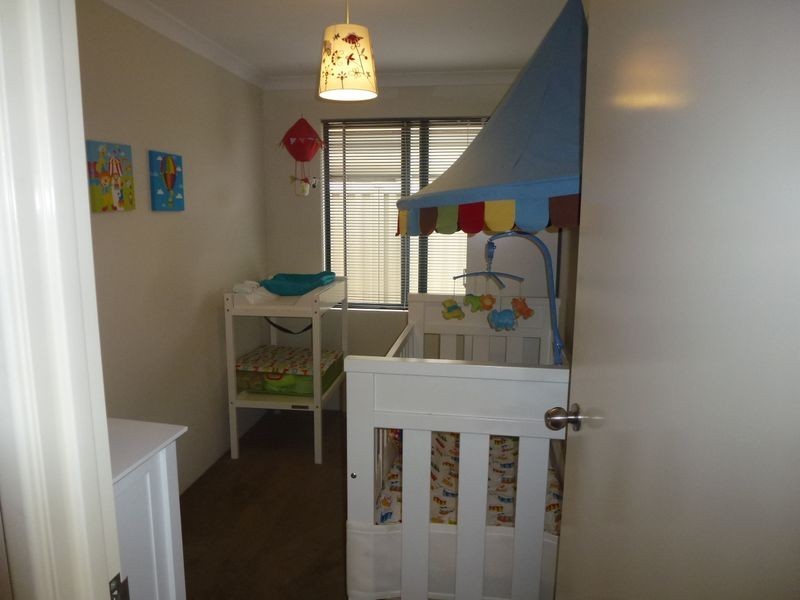 9 Sheldon Street, Piara Waters WA 6112