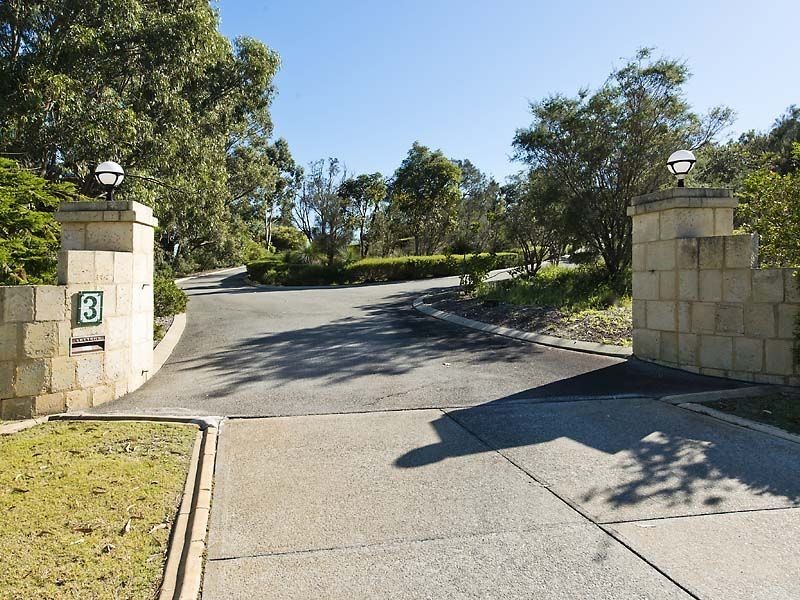 3 Protea Place, Canning Vale WA 6155