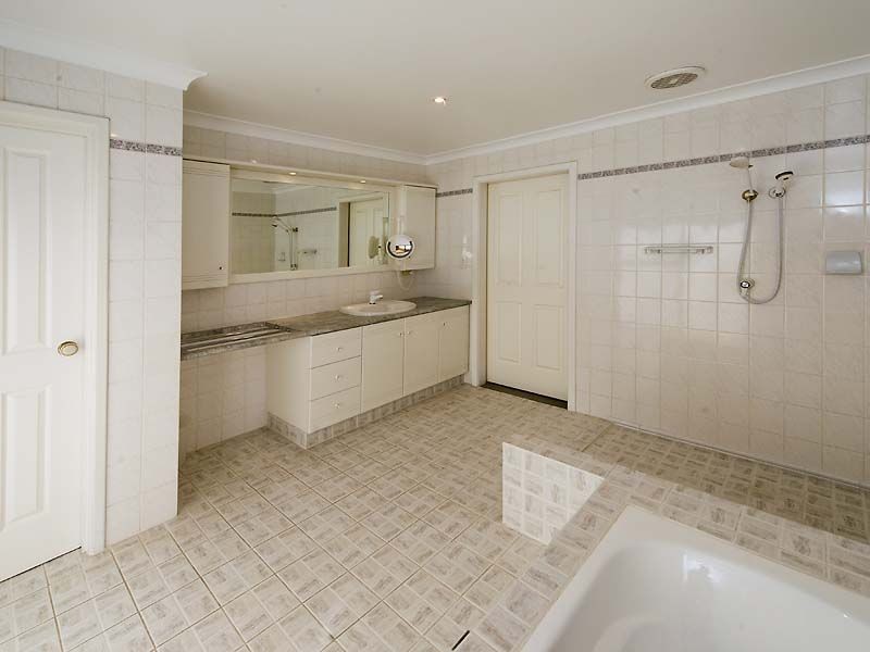 3 Protea Place, Canning Vale WA 6155