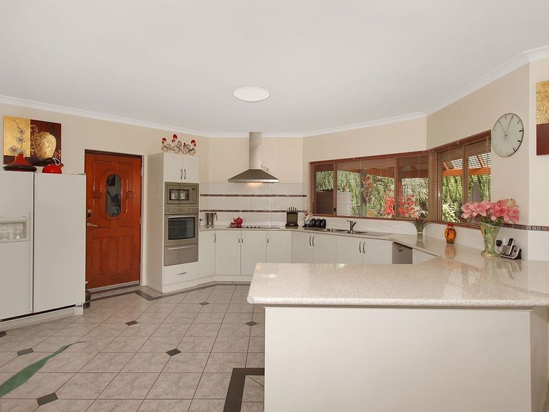 6 Surflin Court, Casuarina WA 6167
