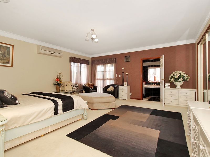 6 Surflin Court, Casuarina WA 6167