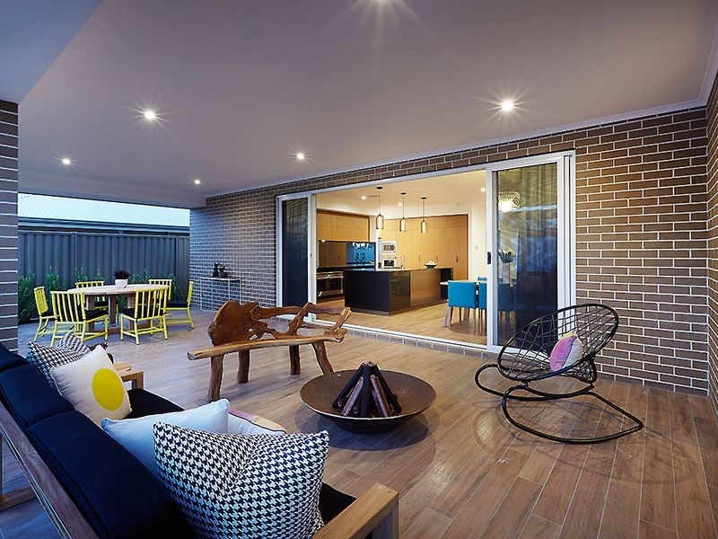 6 Hanretty Road, Darling Downs WA 6122